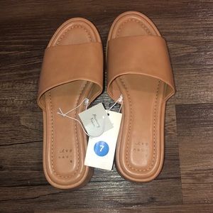 New Nude memory foam platform slides.